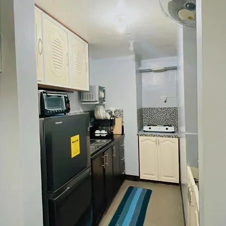 Airport Place Getaway